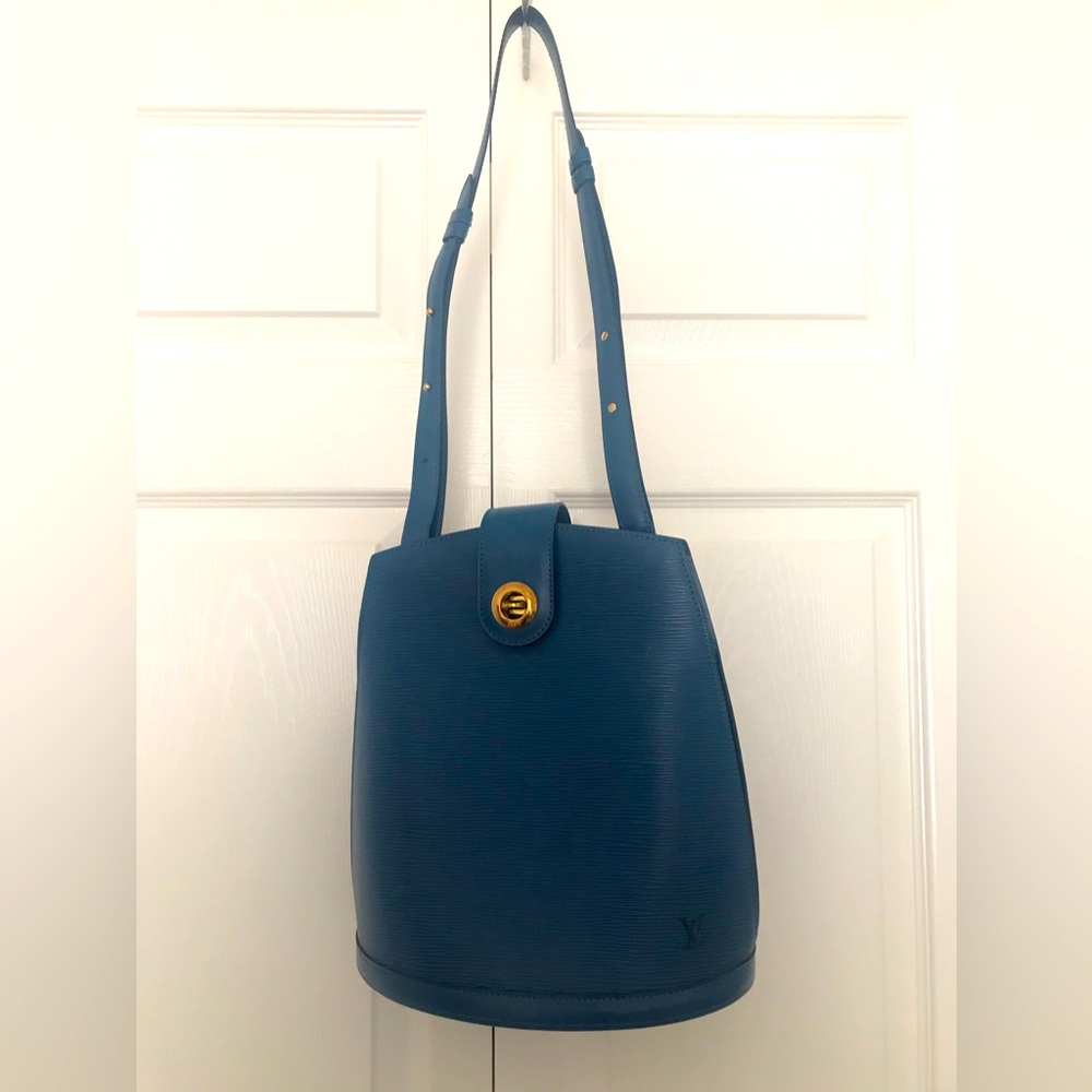 Louis Vuitton Cluny Shoulder Bag SP1925 Toledo Blue Epi - Picture 1 of 14